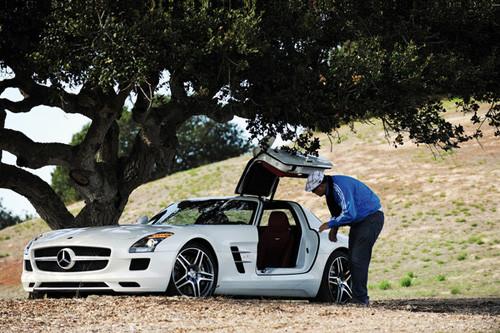  ÷˹-SLS AMG